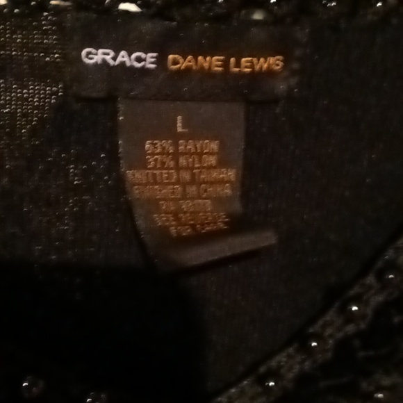 NWOT rayon/nylon blend blouse w jeweled/beaded neckline/cuffs & side slits Lg - Picture 1 of 12